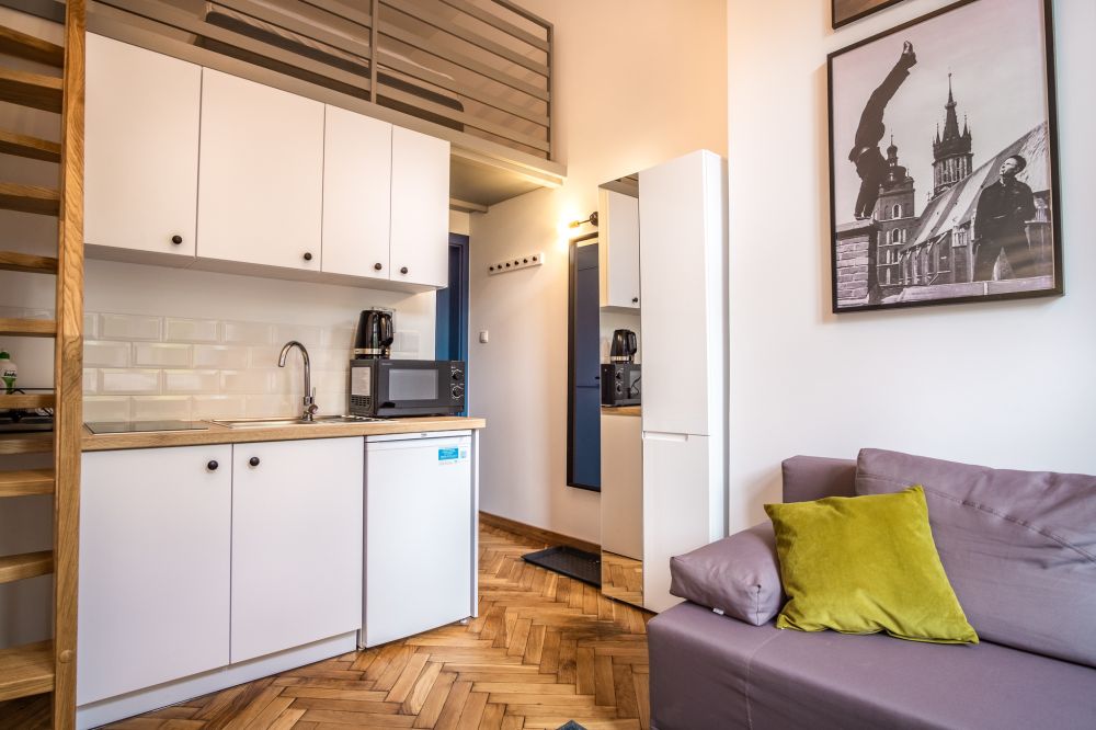 Tower Street Apartments - 104