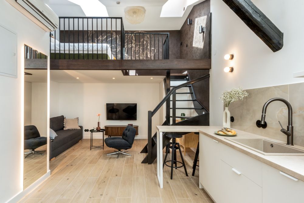 Skyline Apartments - 1