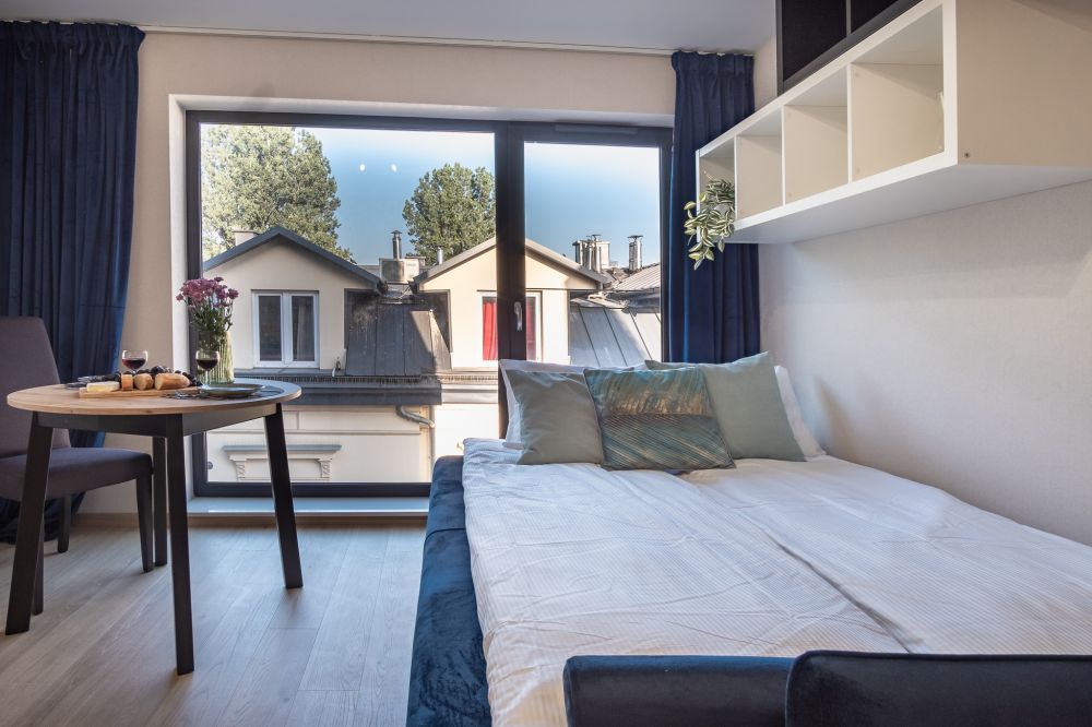 Iron Apartments - 41