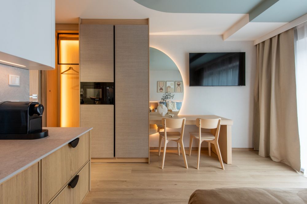 Iron13 Apartments - 50