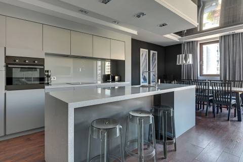 Blue Mandarin Szafarnia