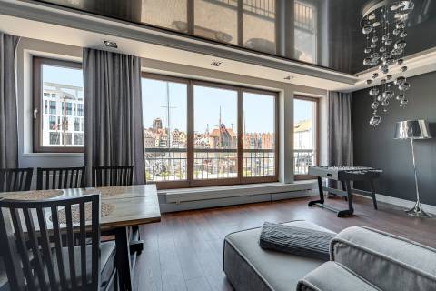 Blue Mandarin Szafarnia