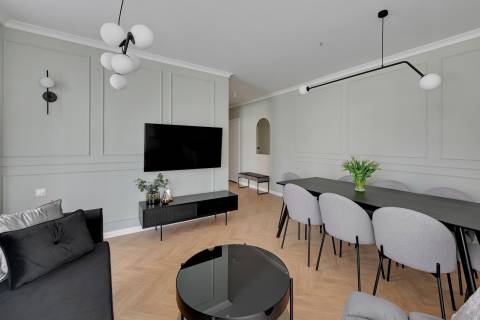 Blue Mandarin Szafarnia