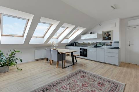 Blue Mandarin Szafarnia