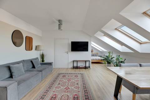 Blue Mandarin Szafarnia