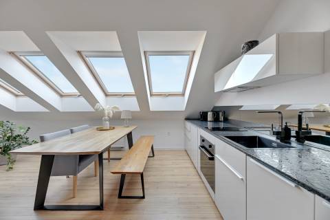 Blue Mandarin Szafarnia