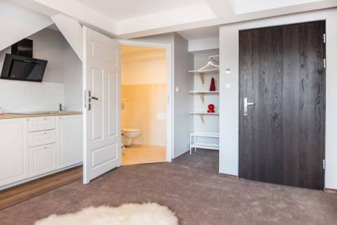 Black Apart- noclegi w górach