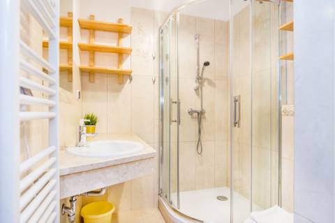 Black Apart- noclegi w górach