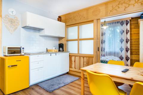 Black Apart- noclegi w górach