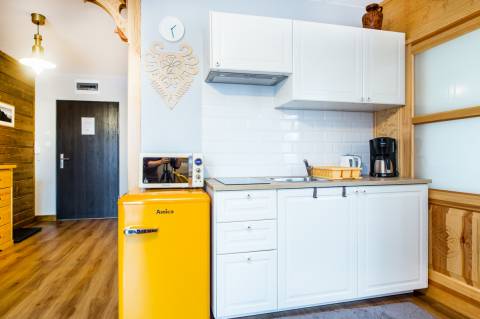 Black Apart- noclegi w górach