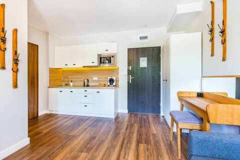 Black Apart- noclegi w górach