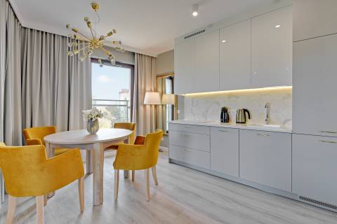 Blue Mandarin Island