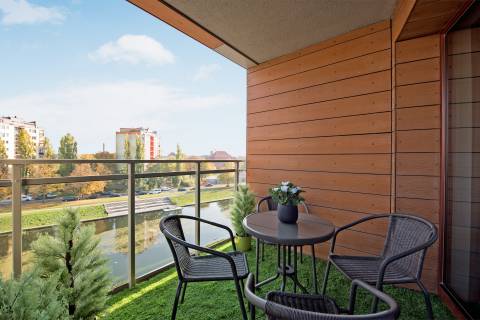 Blue Mandarin Island