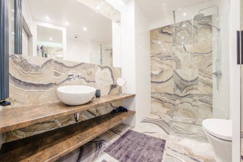 Blue Mandarin Island