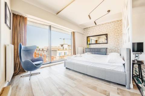 Blue Mandarin Island