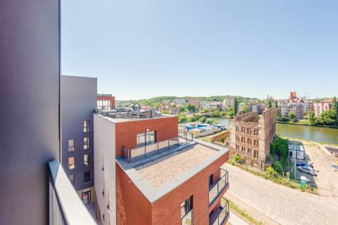 Blue Mandarin Island