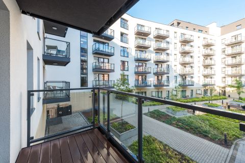 Blue Mandarin Island