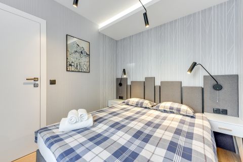 Blue Mandarin Island