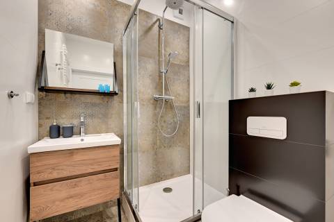 Blue Mandarin Garden Gates