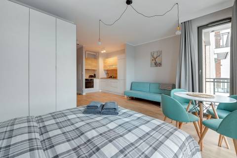 Blue Mandarin Garden Gates