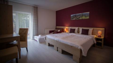 Rezydencja Pod Ochorowiczówką B&B