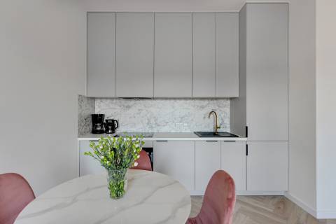 Blue Mandarin Apartments