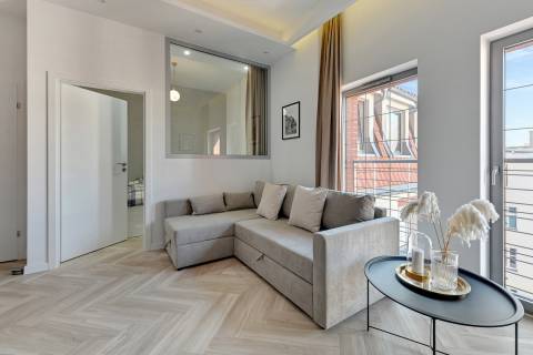 Blue Mandarin Apartments