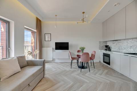 Blue Mandarin Apartments