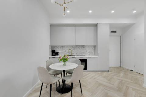 Blue Mandarin Apartments