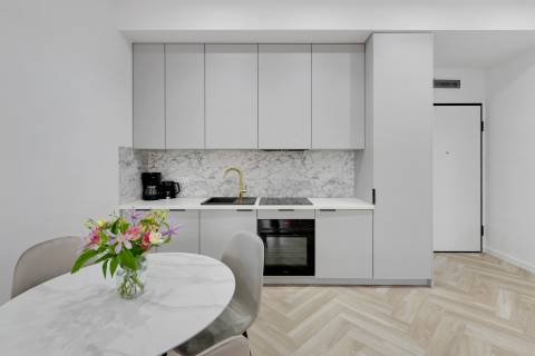 Blue Mandarin Apartments