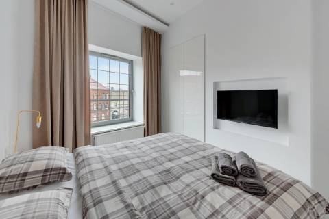 Blue Mandarin Apartments