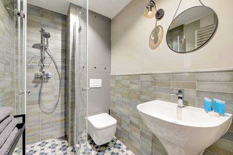 Blue Mandarin Apartments