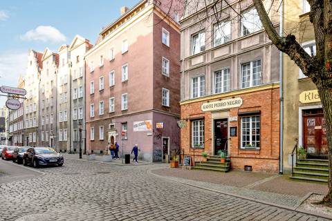 Blue Mandarin Apartments