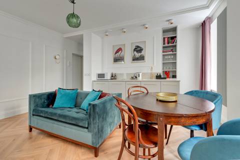 Blue Mandarin Apartments