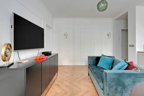 Blue Mandarin Apartments