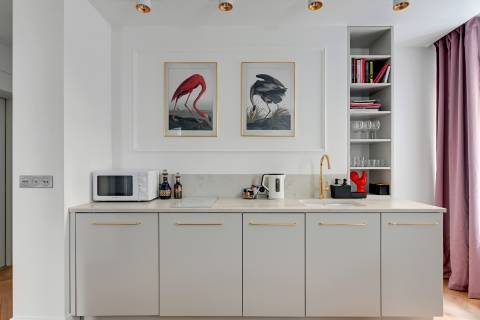 Blue Mandarin Apartments