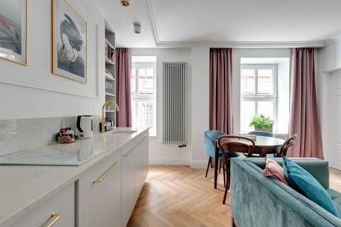 Blue Mandarin Apartments