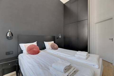 Blue Mandarin Apartments