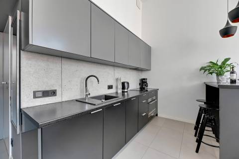 Blue Mandarin Apartments