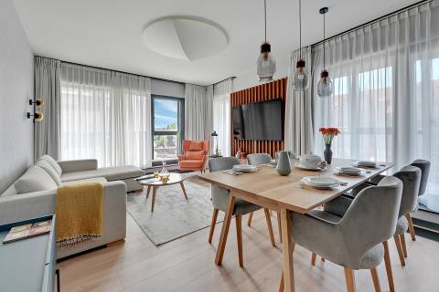 Blue Mandarin Apartments