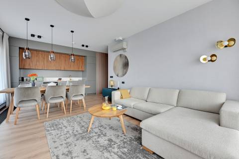 Blue Mandarin Apartments