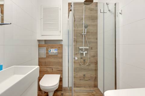 Blue Mandarin Apartments