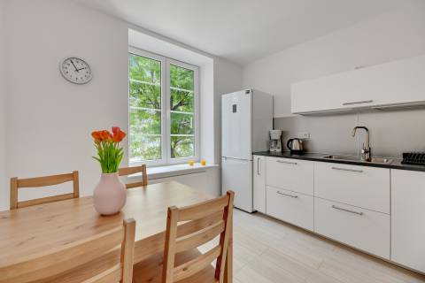 Blue Mandarin Apartments