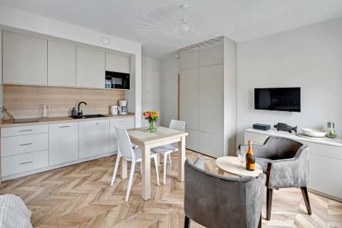 Blue Mandarin Apartments