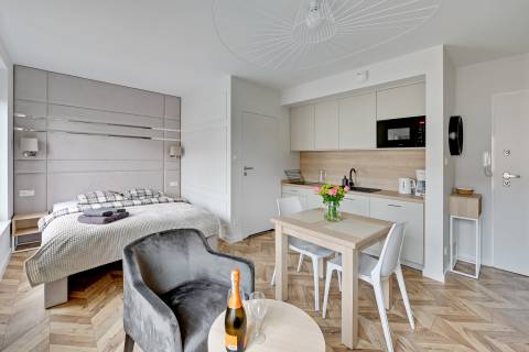 Blue Mandarin Apartments