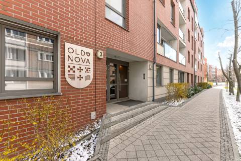 Blue Mandarin Apartments