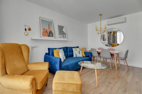 Blue Mandarin Apartments