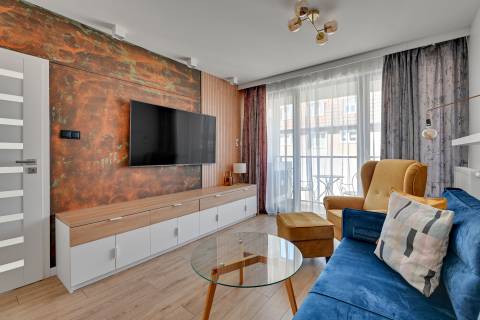 Blue Mandarin Apartments