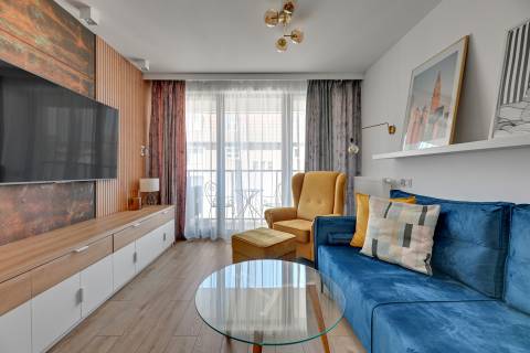 Blue Mandarin Apartments