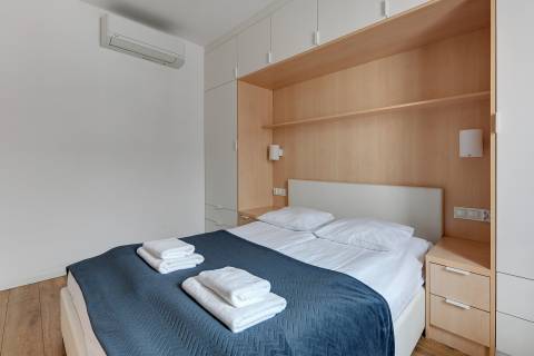 Blue Mandarin Apartments